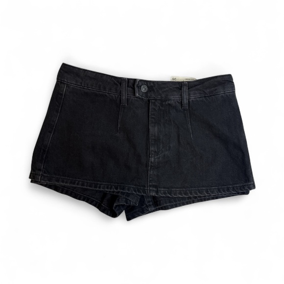 We The Free Dresses & Skirts - We The Free Black Skort – Size 26 (NWT)